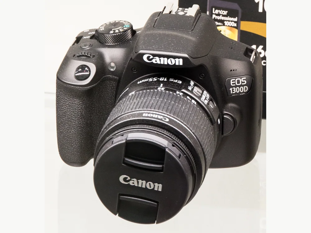 Canon EOS 1300D / Rebel T6