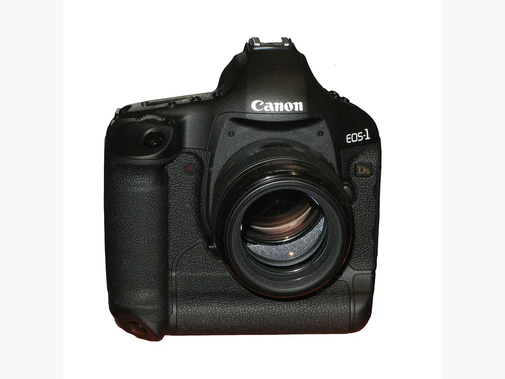 Canon EOS-1Ds Mark III