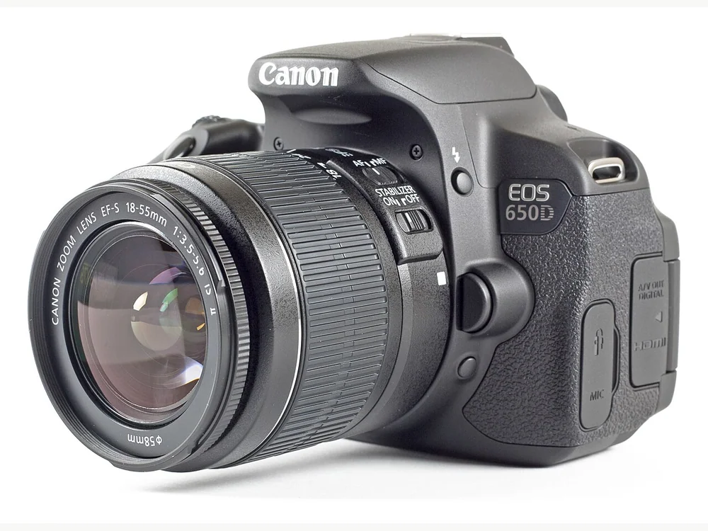 Canon EOS 650D / Rebel T4i