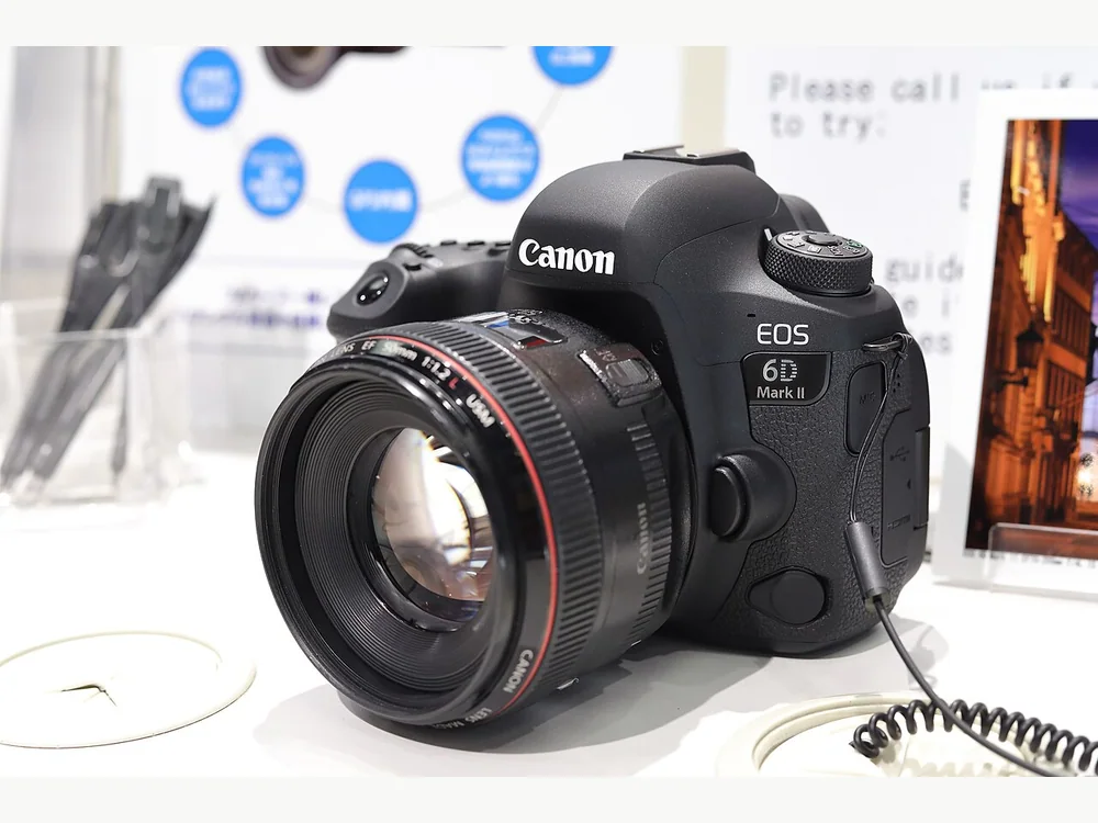 Canon EOS 6D Mark II