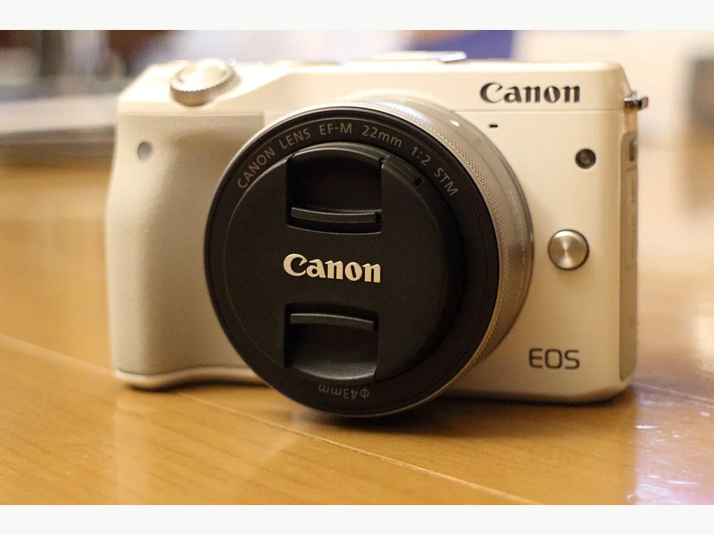 Canon EOS M3