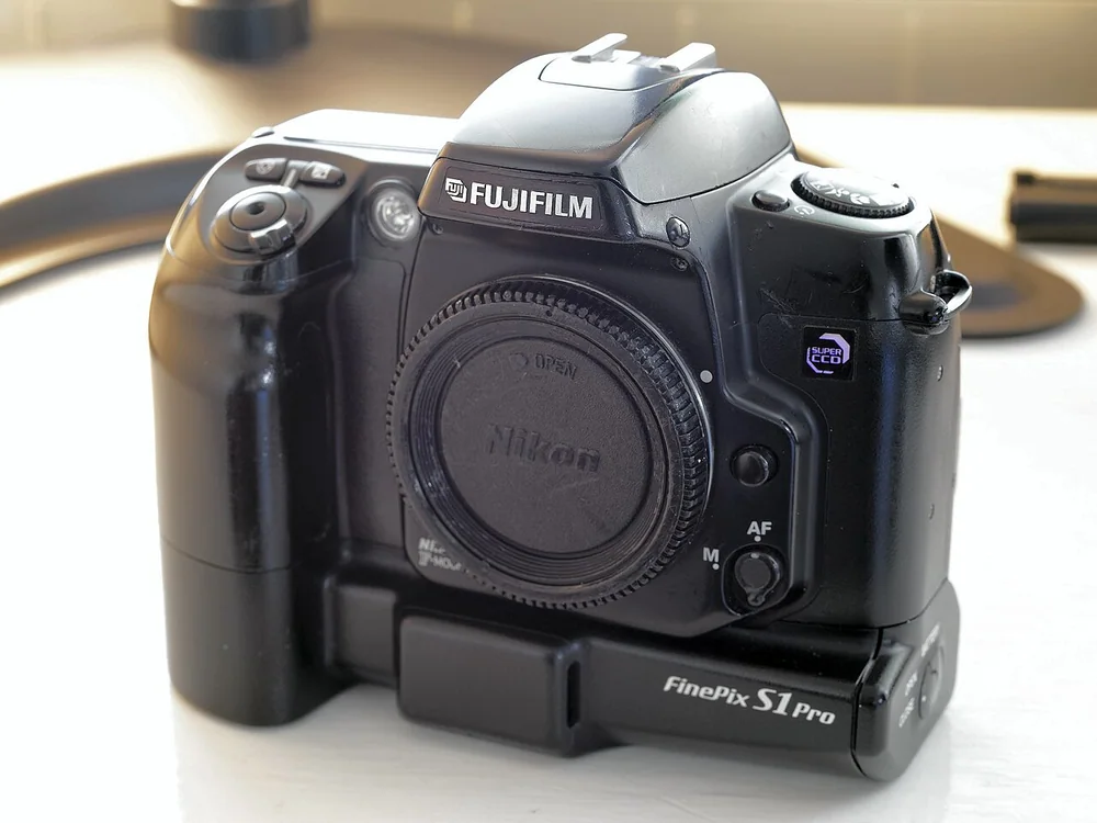 Fujifilm FinePix S1