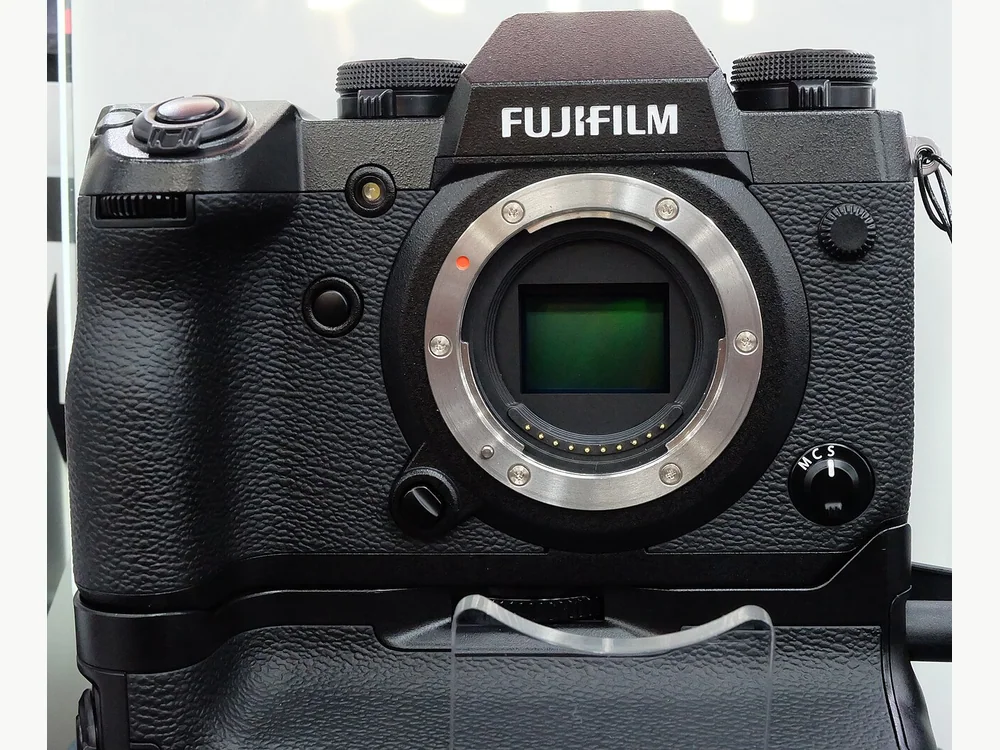 Fujifilm X-H1
