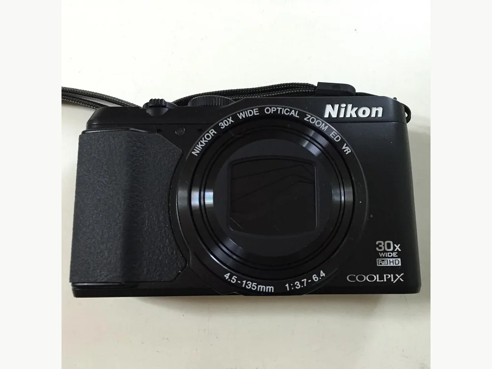 Nikon COOLPIX S9900