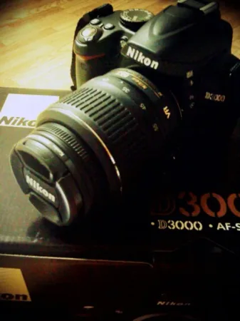 Nikon D3000