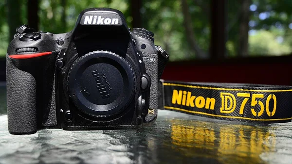 Nikon D750