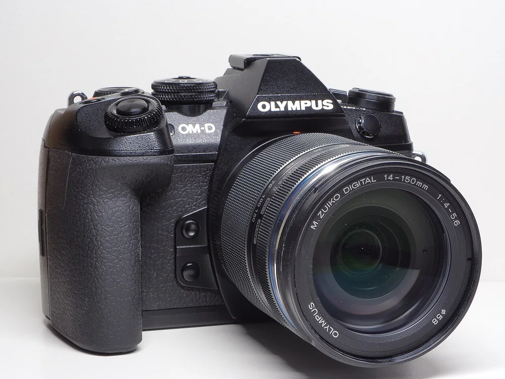 OM System / Olympus OM-D E-M1