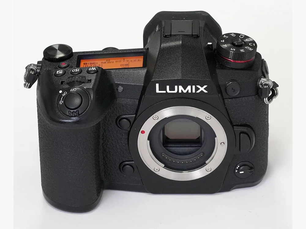 Panasonic Lumix Lumix G9