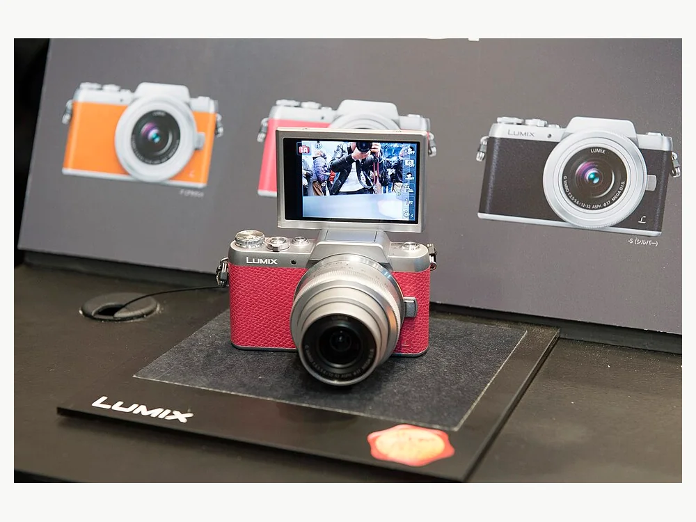 Panasonic Lumix Lumix GF7