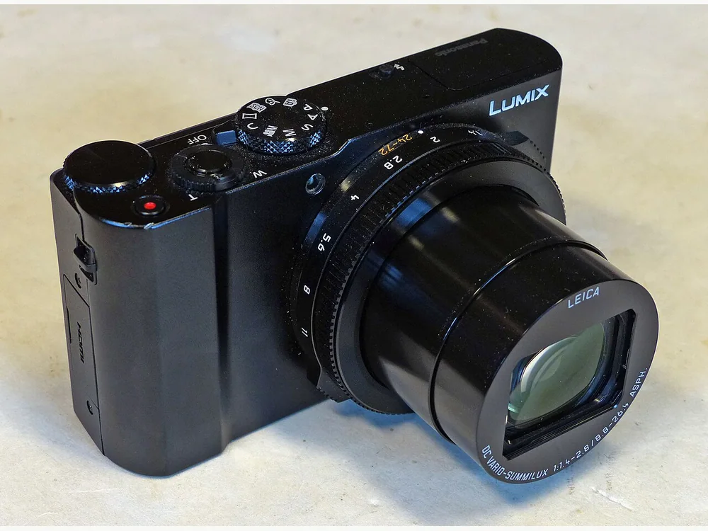 Panasonic Lumix Lumix LX10 / LX15