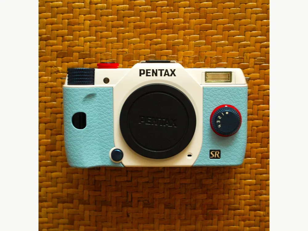 Pentax Q10