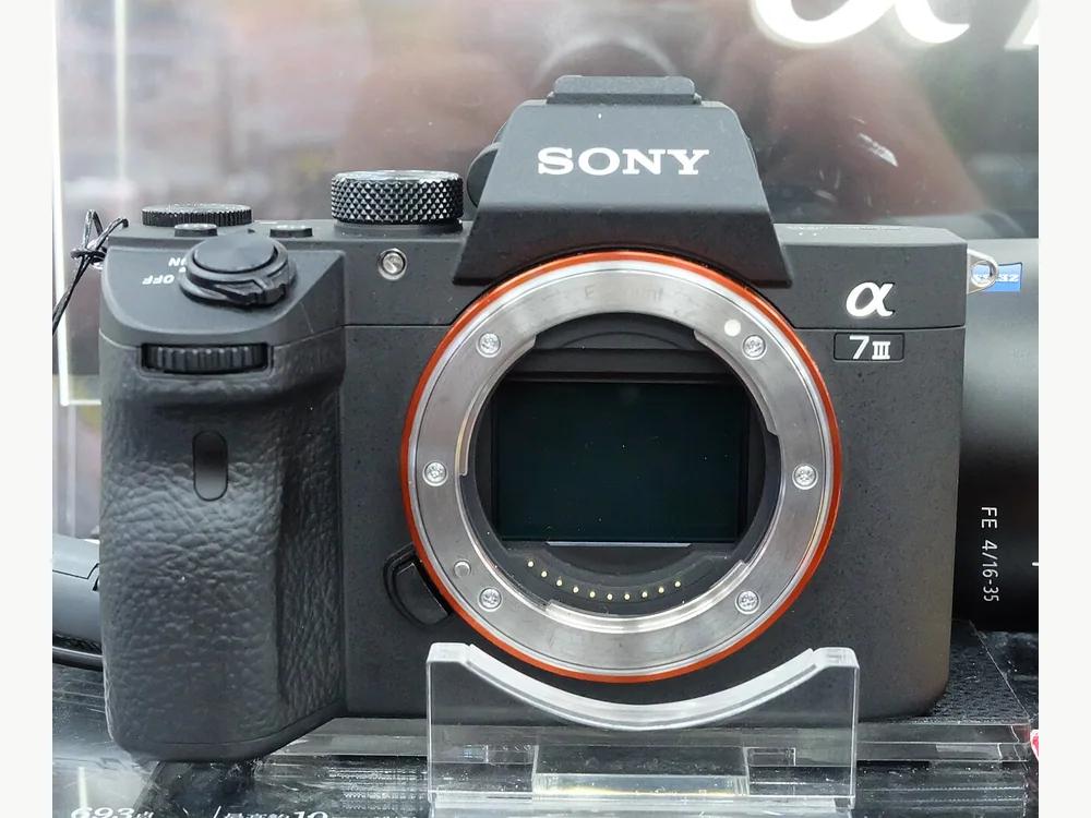 Sony Alpha 7 III