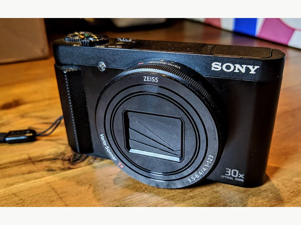 Sony HX90V