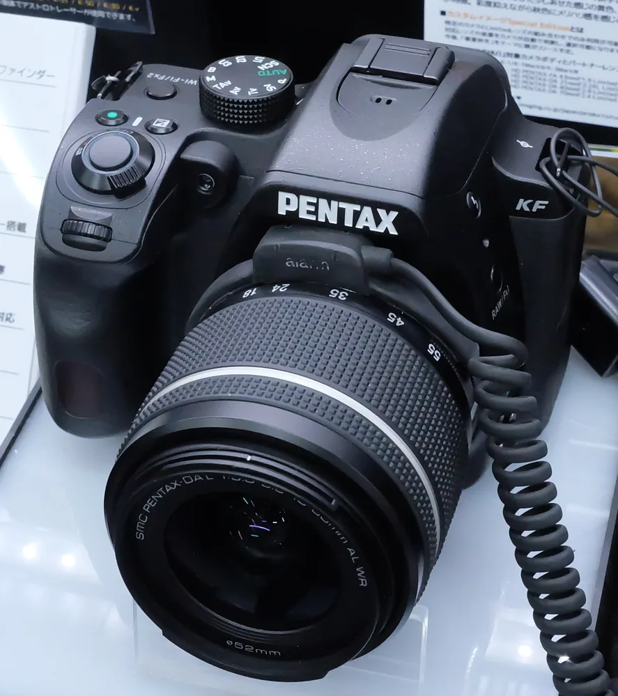 Pentax KF