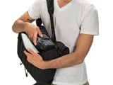 Lowepro ProTactic access to camera