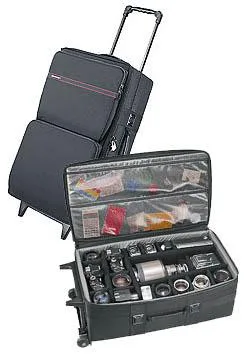 Tamrac 654 Jumbo Rolling Strongbox
