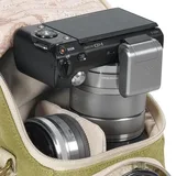 A modular divider enables you to separate your backup lens or accessories.