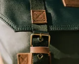 Langly Alpha Pro closeup of straps