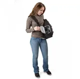 Lowepro Slingshot Edge 150 AW camera removal