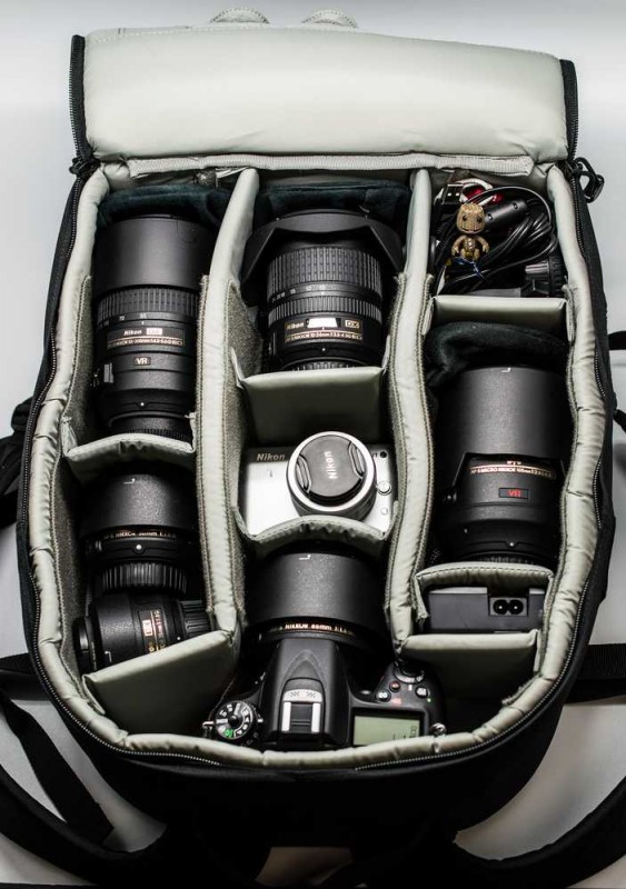 Lowepro Pro Runner 300 AW, photograph by Community contributor