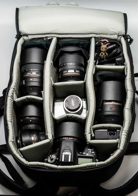 Lowepro Pro Runner 300 AW, photograph by Community contributor, photo 1