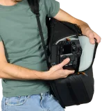 Lowepro Fastpack BP 450 AW IV Black (28L), manufacturer photograph 4
