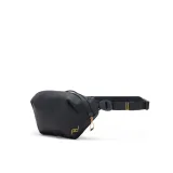 Peak Design Outdoor Sling 2L, manufacturer photograph 2