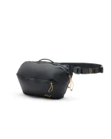 Peak Design Outdoor Sling 4L, manufacturer photograph 2