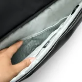 Peak Design Travel Duffel 80L, interior view (official manufacturer image)
