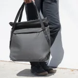 Peak Design Everyday Tote V2 15L, manufacturer photograph 8