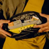 Peak Design Outdoor Sling 2L, interior view (official manufacturer image)