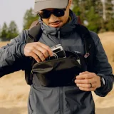 Peak Design Outdoor Sling 2L, manufacturer photograph 6