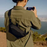 Peak Design Outdoor Sling 2L, manufacturer photograph 8
