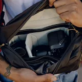 Peak Design Outdoor Sling 7L, interior view (official manufacturer image)
