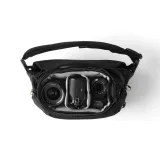 Peak Design Outdoor Sling 7L, interior view (official manufacturer image)