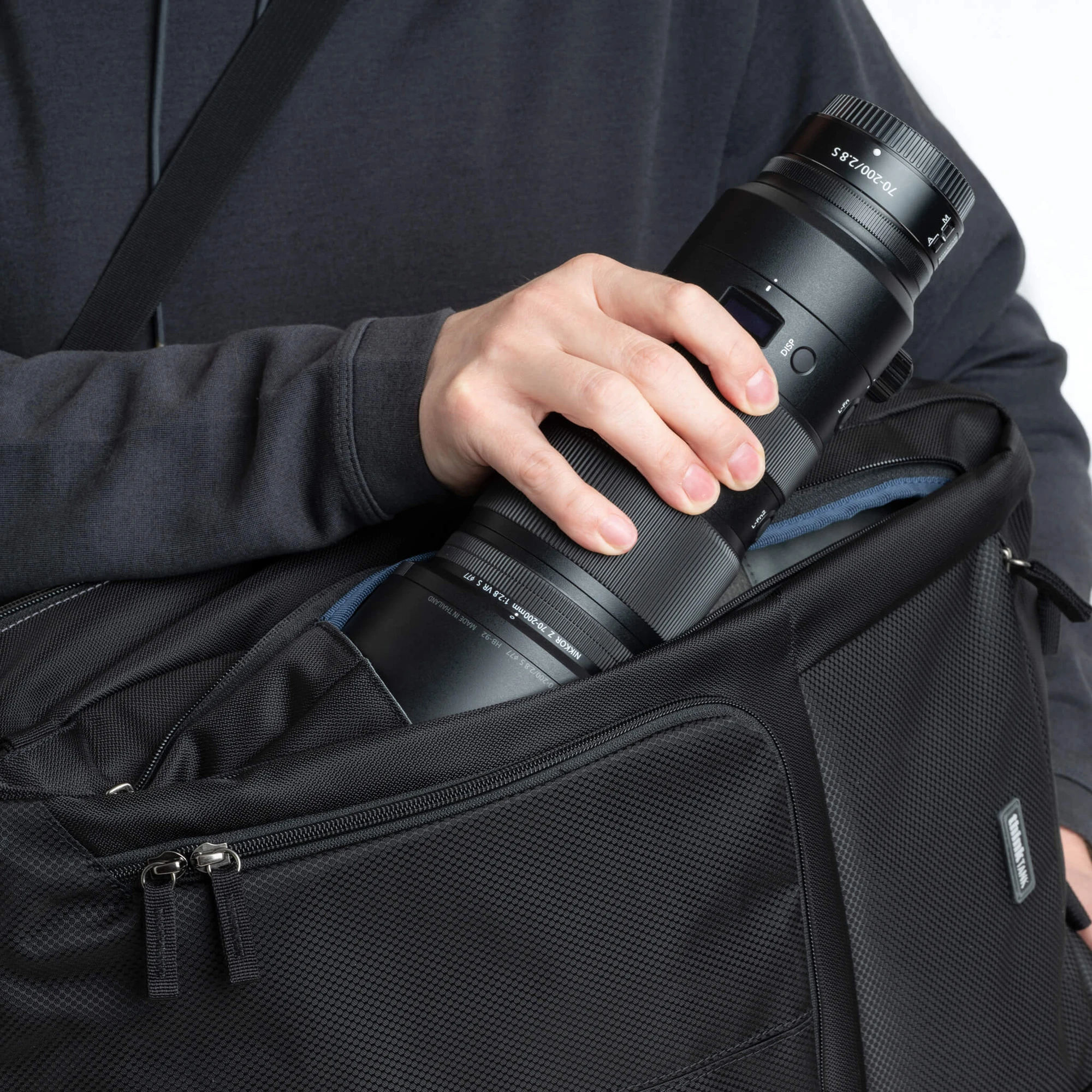 Think Tank Shape Shifter 37L, manufacturer photograph 1