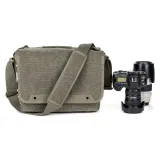 Think Tank Retrospective® 30 V2.0, manufacturer photograph 2