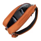 Think Tank Turnstyle® 11L, manufacturer photograph 6