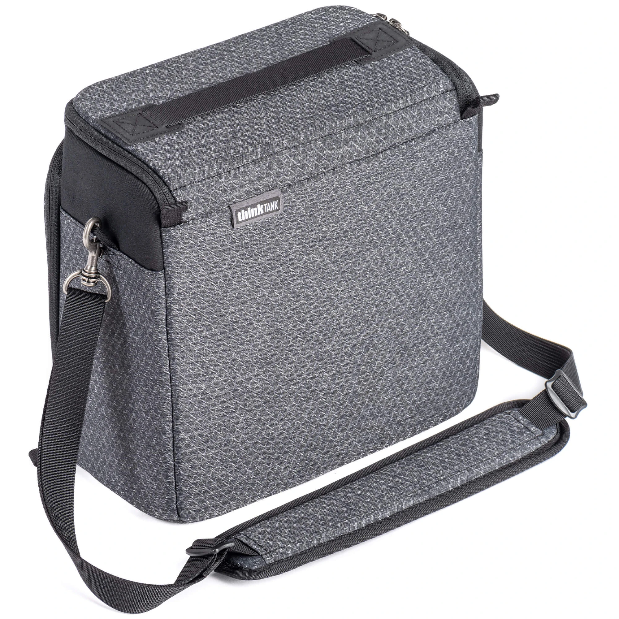Think Tank Stash Master™ M, manufacturer photograph 1