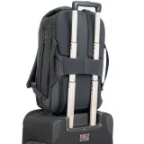 Think Tank Venturing Observer® 20L, manufacturer photograph 7