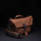 Wotancraft Pilot Leather Travel Camera Bag 7L Upgraded, manufacturer photograph 3
