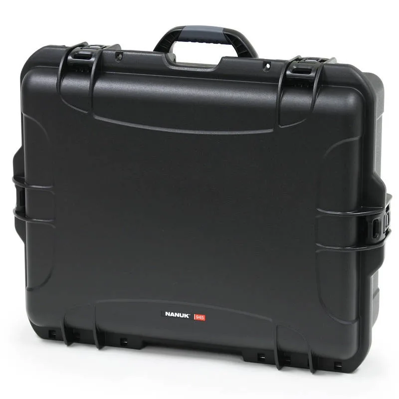 Nanuk 945