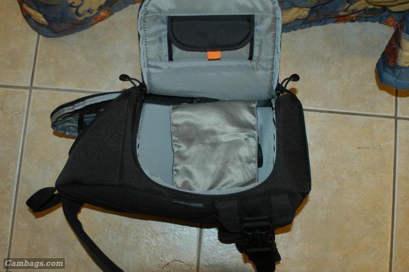 Lowepro Slingshot 300 AW, photograph by Super User