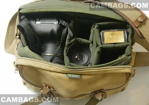 Billingham 335, photograph by Guest, photo 1