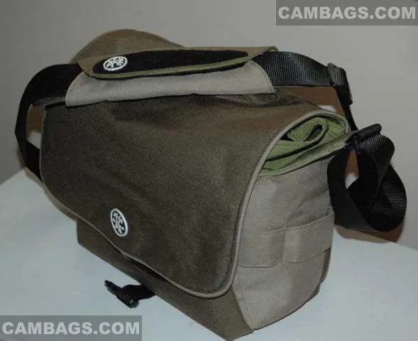 Crumpler 6 Million Dollar Home, photograph by Guest, photo 2