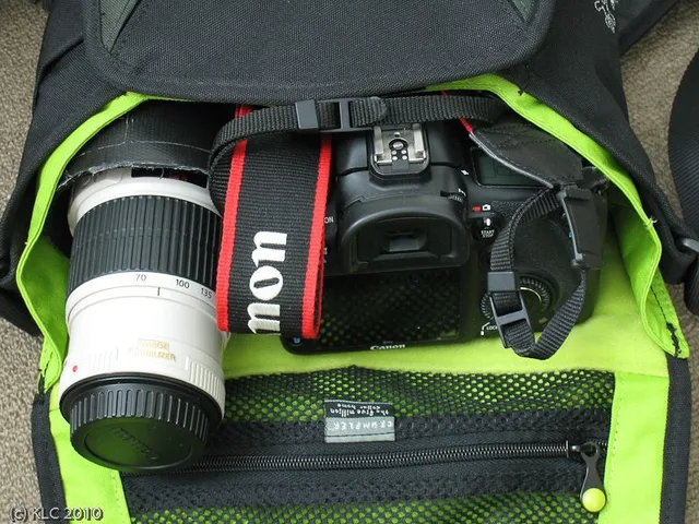 Crumpler 5 Million Dollar Home, photograph by Guest, photo 5