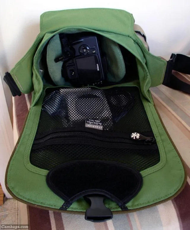 Crumpler 5 Million Dollar Home, photograph by Guest, photo 2