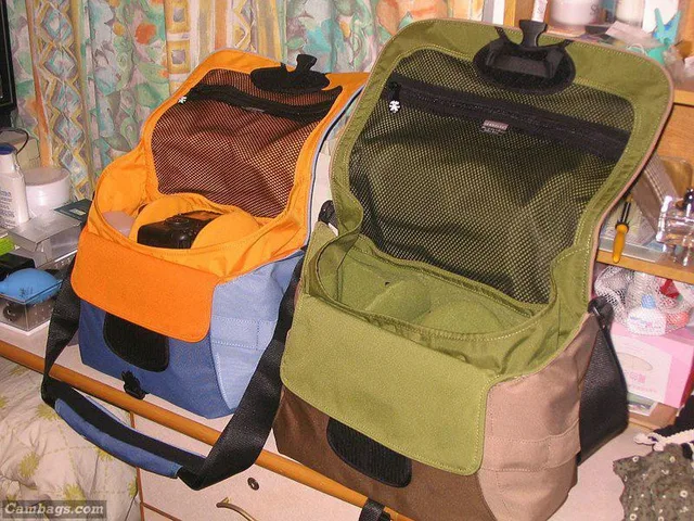 Crumpler 7 Million Dollar Home, photograph by Guest, photo 1