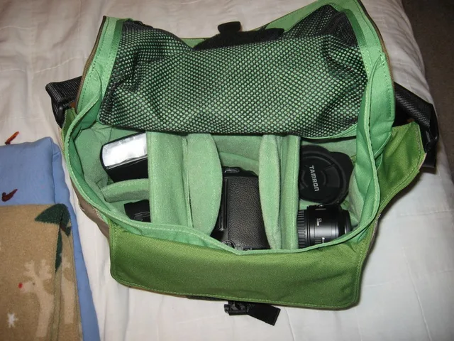 Crumpler 7 Million Dollar Home, photograph by Guest, photo 2