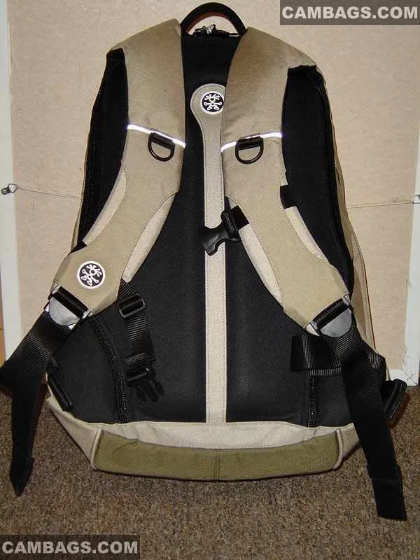 Crumpler Karachi Outpost, photograph by Guest, photo 3